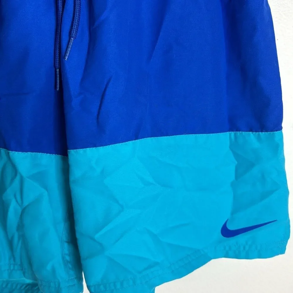 Nike swoosh Men's athletic wear Shorts Blue casual Size XL‎